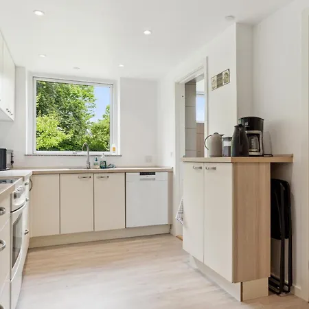 Charmerende 3br Familiehus Naer Centrum شقة أودنسه