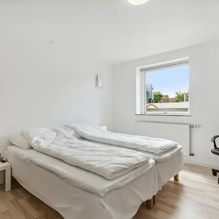 شقة Charmerende 3br Familiehus Naer Centrum